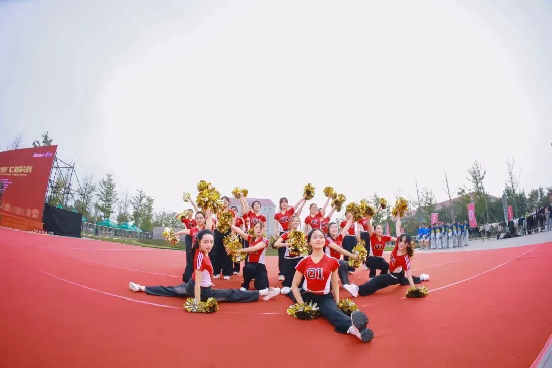 山大華天參加山東大學&ldquo;海信杯&rdquo;第二屆校園馬拉松啦啦操